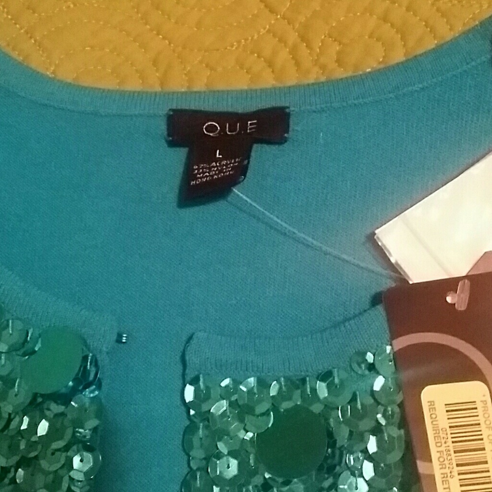 Sequin Top - Picture 4 of 4